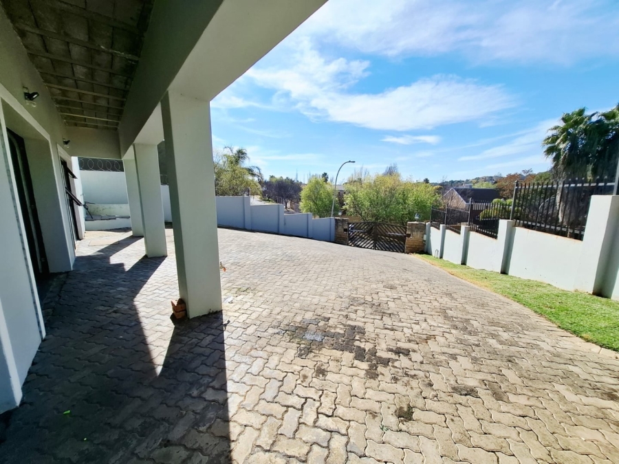 3 Bedroom Property for Sale in Baysvalley Free State